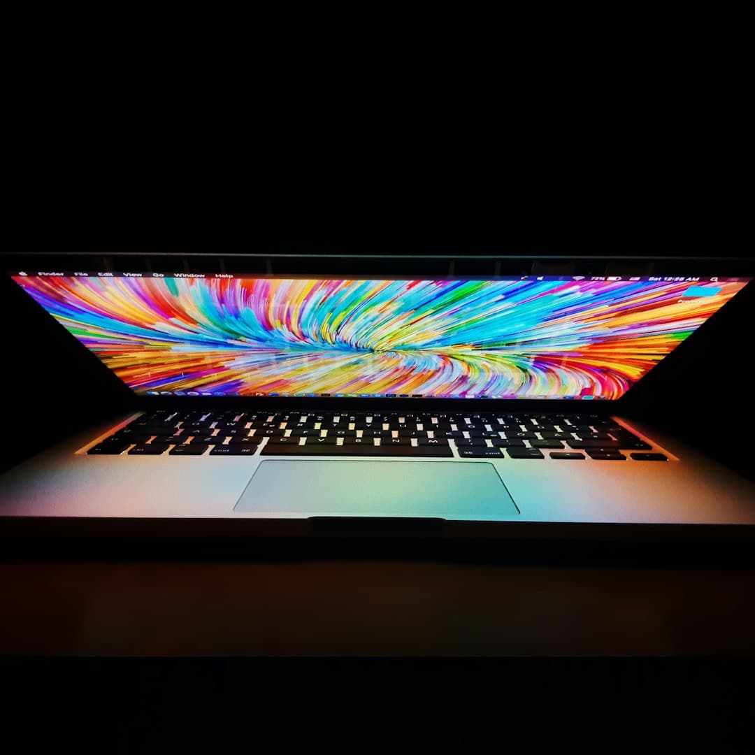 MacBook Pro M3 Silver 32GB 1TB