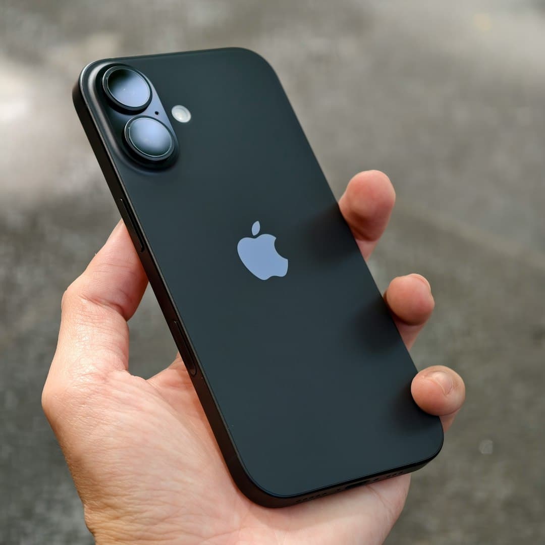 iPhone 16 Red 128GB
